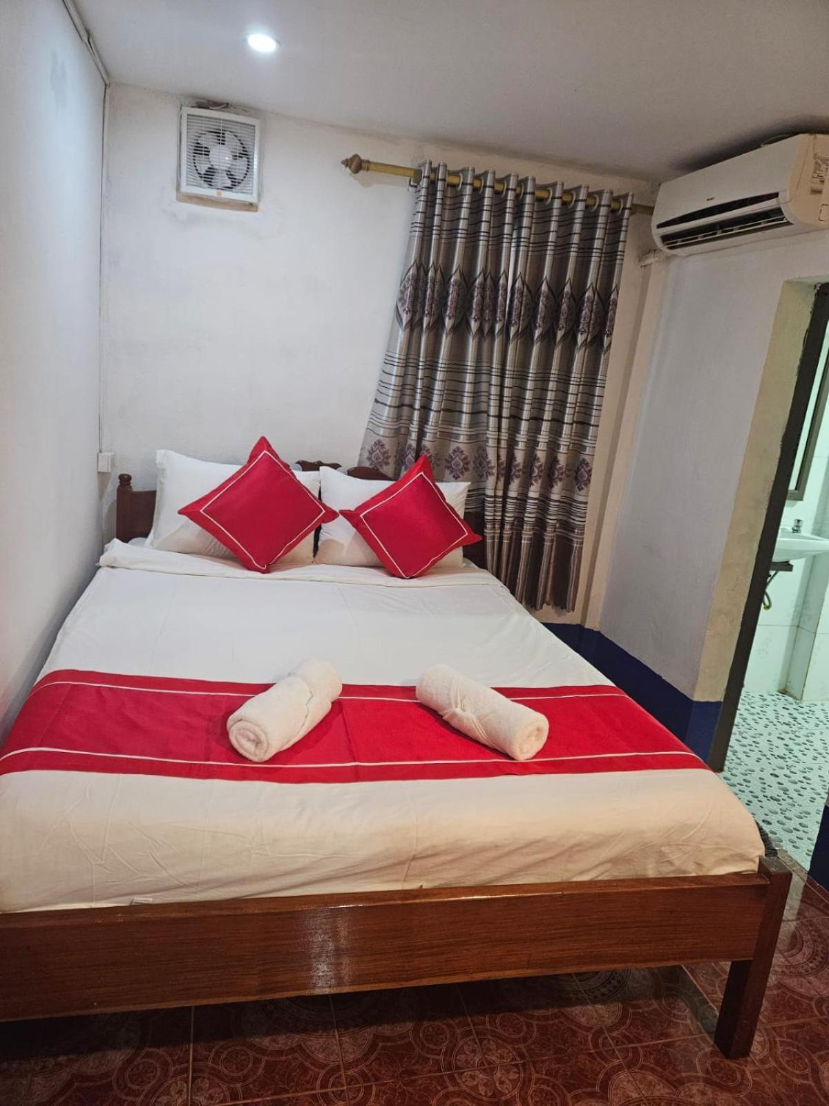 Chitlatda Bila House Bed & Breakfast Luang Prabang Exterior photo