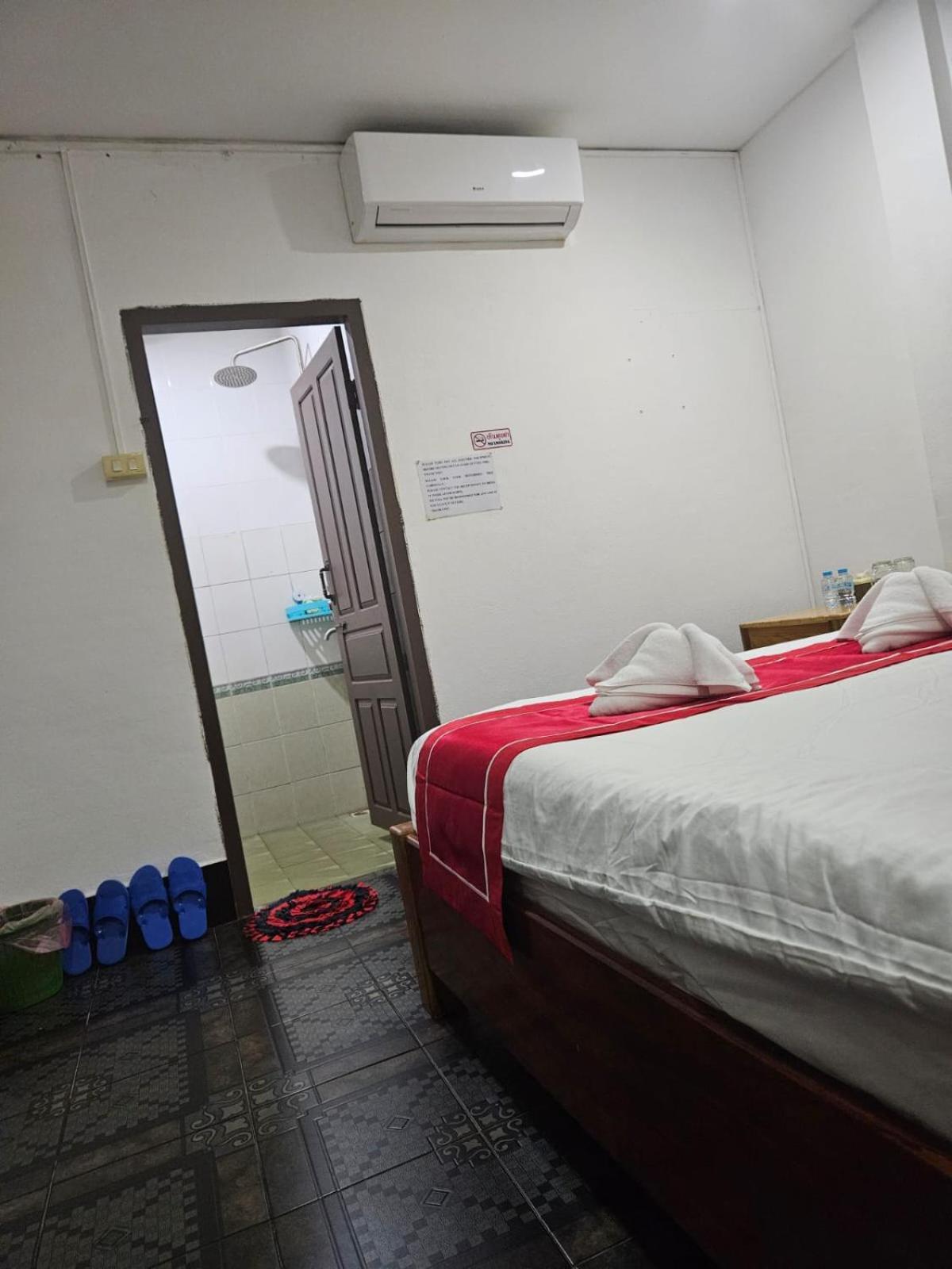Chitlatda Bila House Bed & Breakfast Luang Prabang Exterior photo