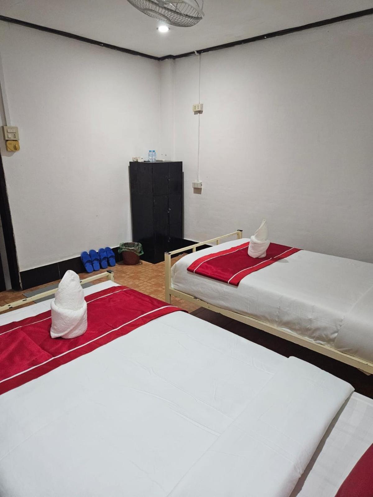 Chitlatda Bila House Bed & Breakfast Luang Prabang Exterior photo