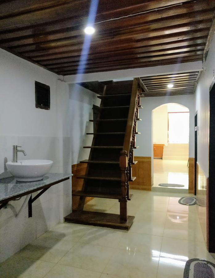 Chitlatda Bila House Bed & Breakfast Luang Prabang Exterior photo